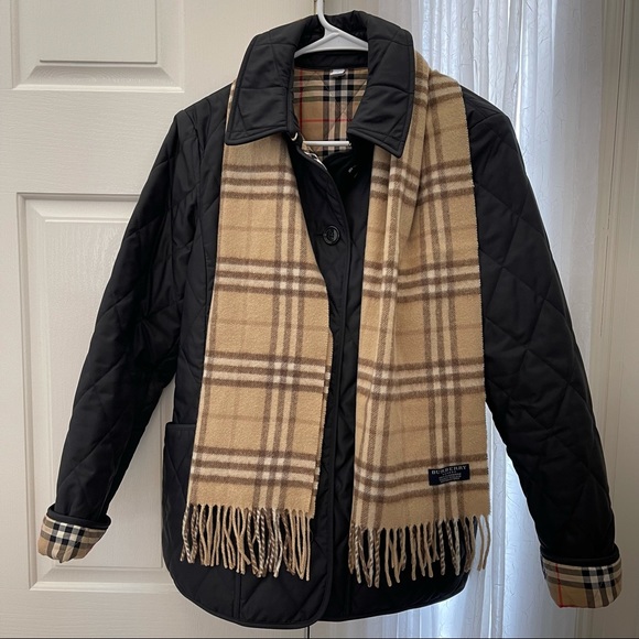 Vintage Burberry plain scarf - Picture 1 of 5